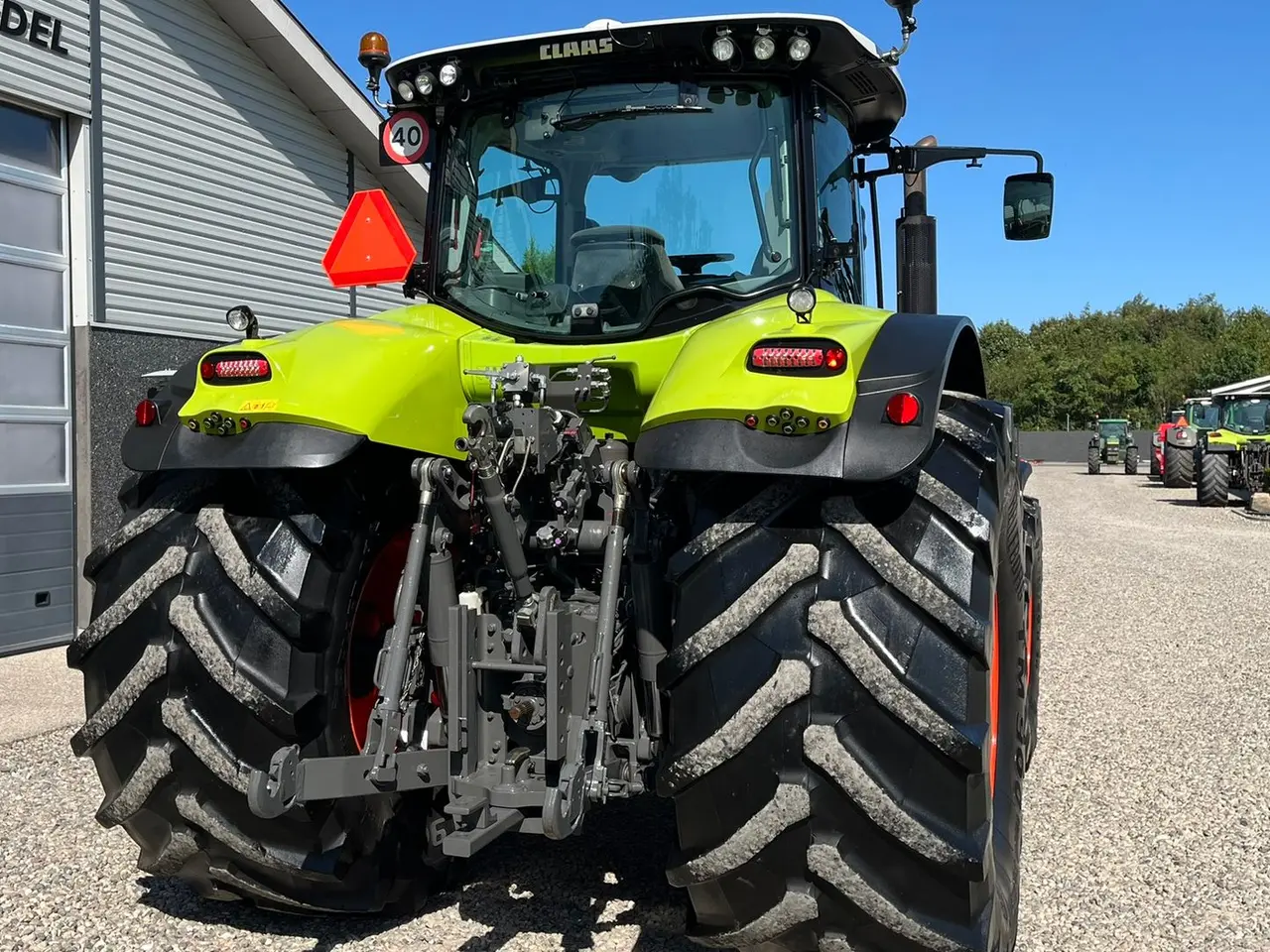 Billede 17 - CLAAS AXION 850 CMatic med frontlift