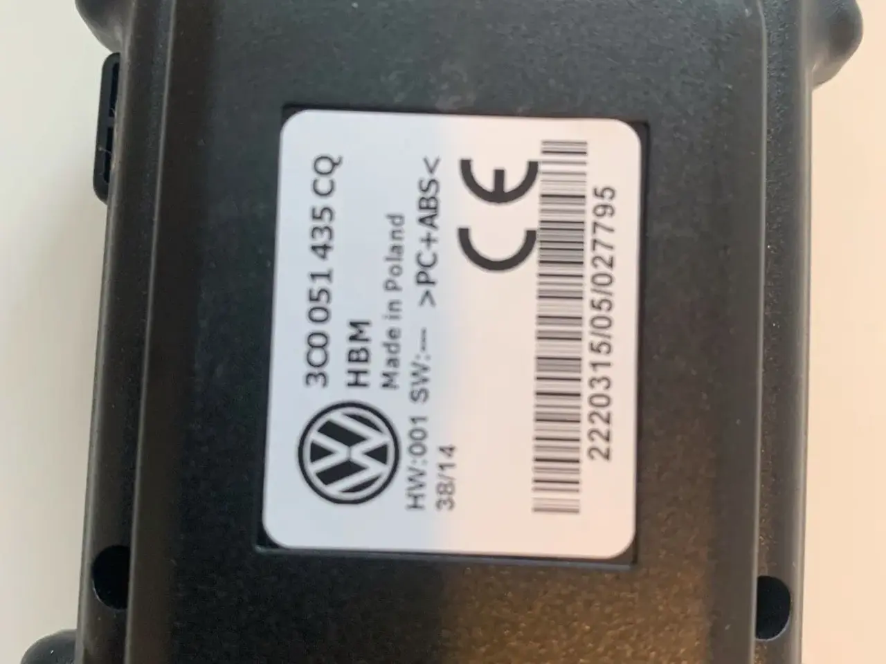 Billede 3 - iPhone 5 org. VW håndfri bilholder 