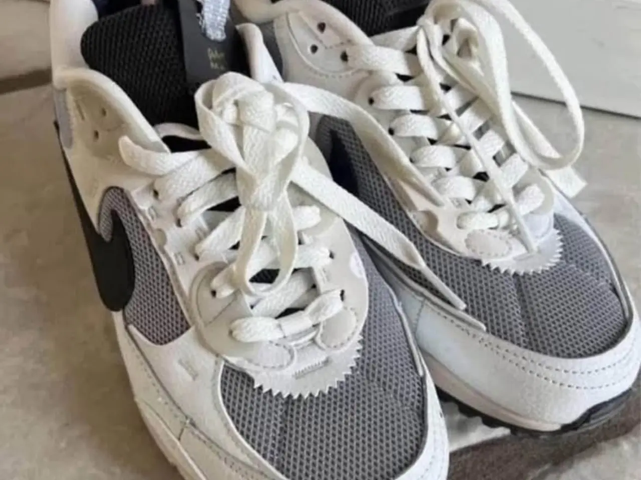 Billede 1 - næsten nye nike air max sneakers