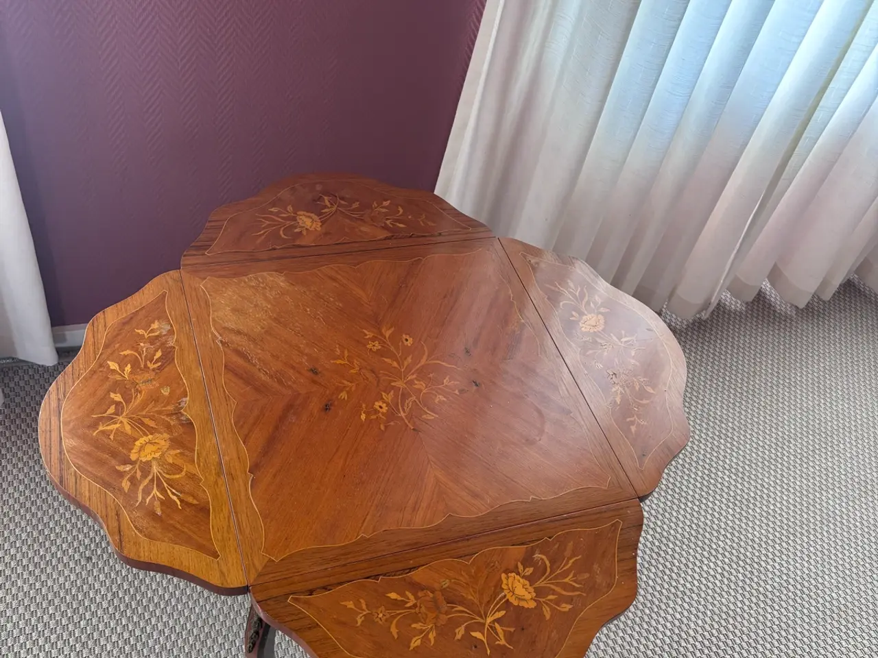 Billede 4 - Klapbord i træ med blomsterintarsia