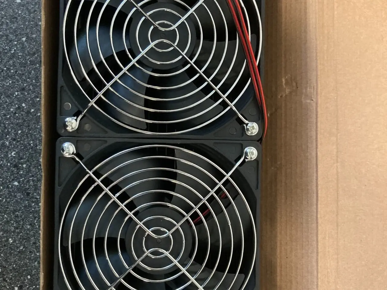 Billede 2 - Dual External Radiator Cooling Fans med Protective