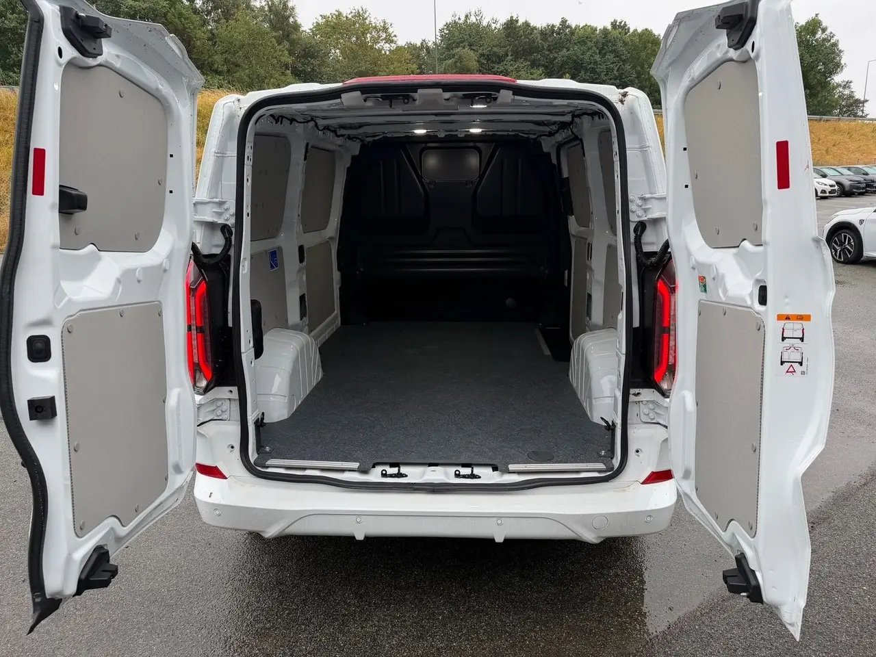 Billede 11 - Ford E-Transit Custom 320 L1 64 Sport