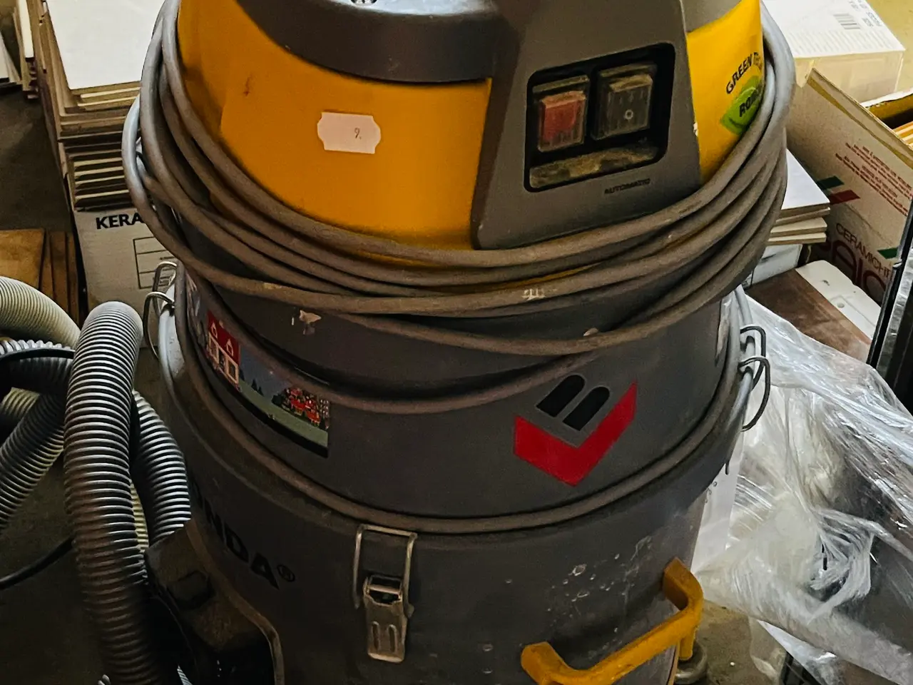Billede 5 - Støvsuger RONDA 200H