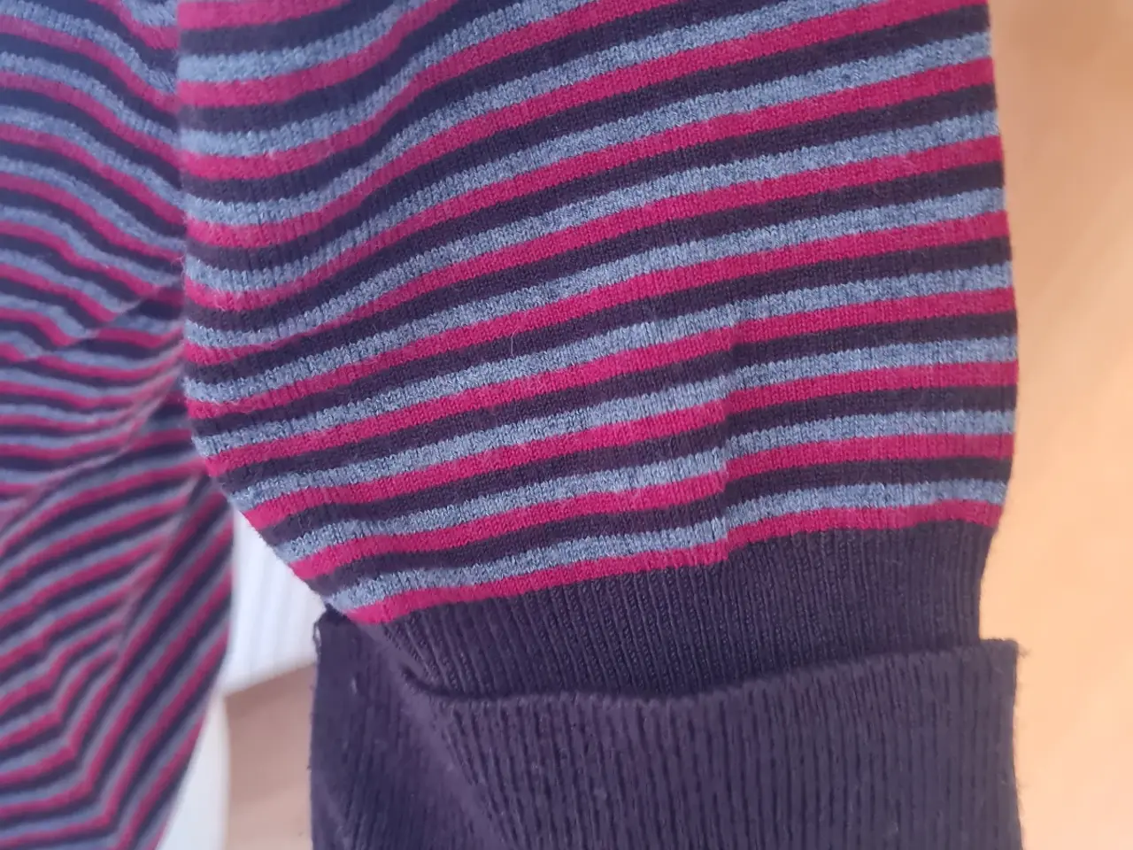 Billede 5 - Therese trøje/cardigan str L