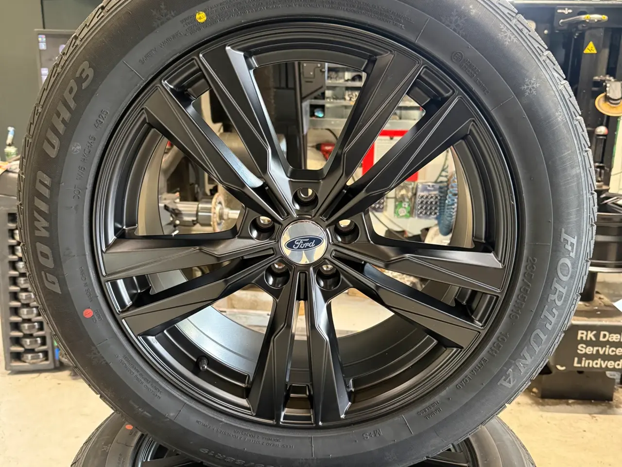 Billede 2 - Nye 19” Ford Explorer fælg med vinterdæk