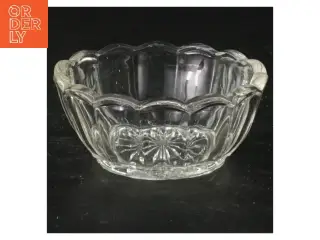 glas skål (str. 9 cm i diameter, 3,5 cm høj)