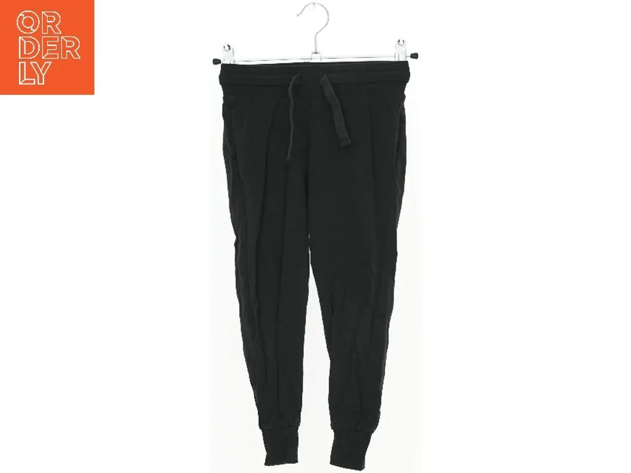 Billede 1 - Sort sweatpants fra H&M (str. 110)