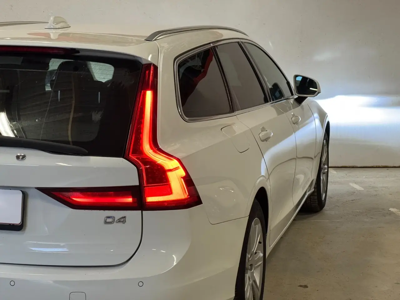 Billede 5 - Volvo V90 2,0 D4 190 Momentum aut.