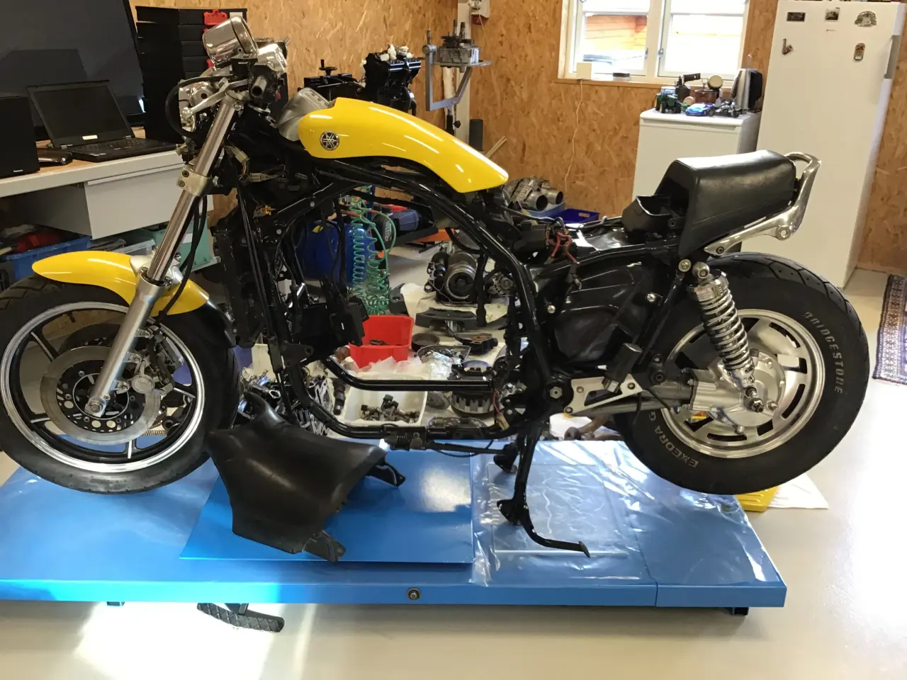 Billede 3 - Yamaha V-Max 1200 projekt u/afg årg 85
