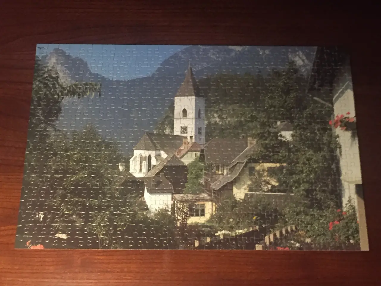 Billede 1 - Bjerglandsby, Salzkammergut, puslespil 500 brikker