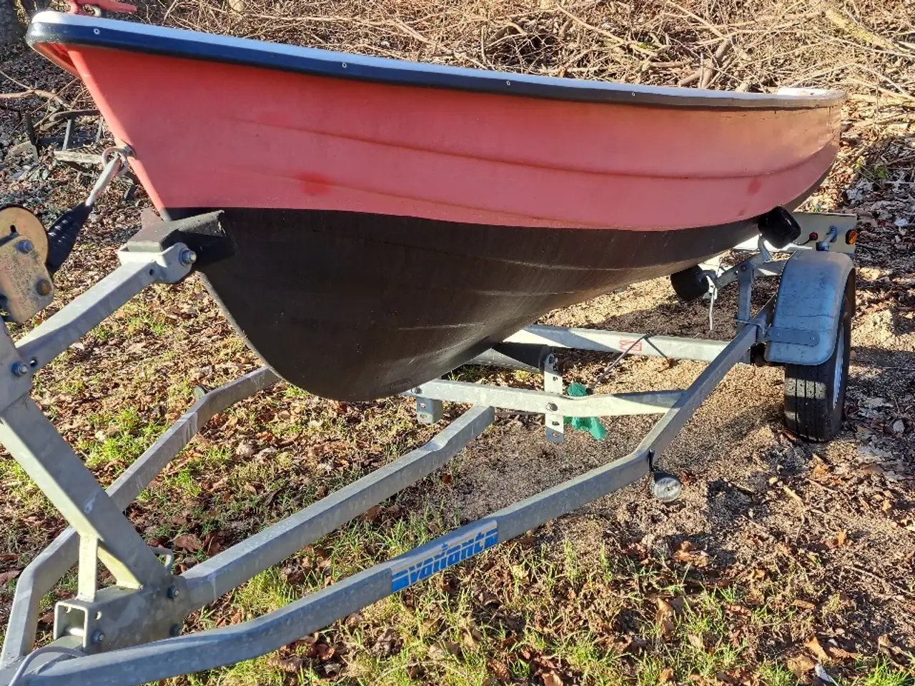 Billede 1 - Båd / jolle inkl motor+trailer 