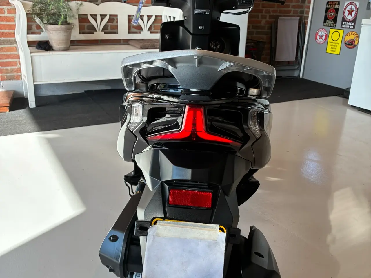 Billede 7 - Vga Street-X EFI 30 km Ny 