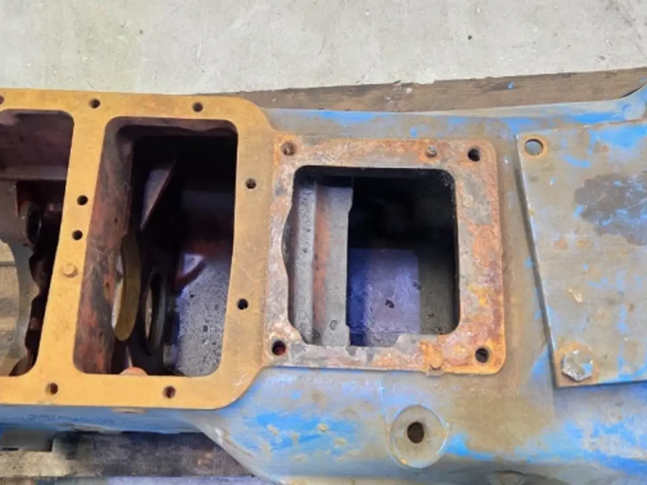 Billede 11 - Ford 8210 Gearkasse Hus E2NN7006EA