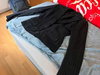 Nålestribet Blazer str 46