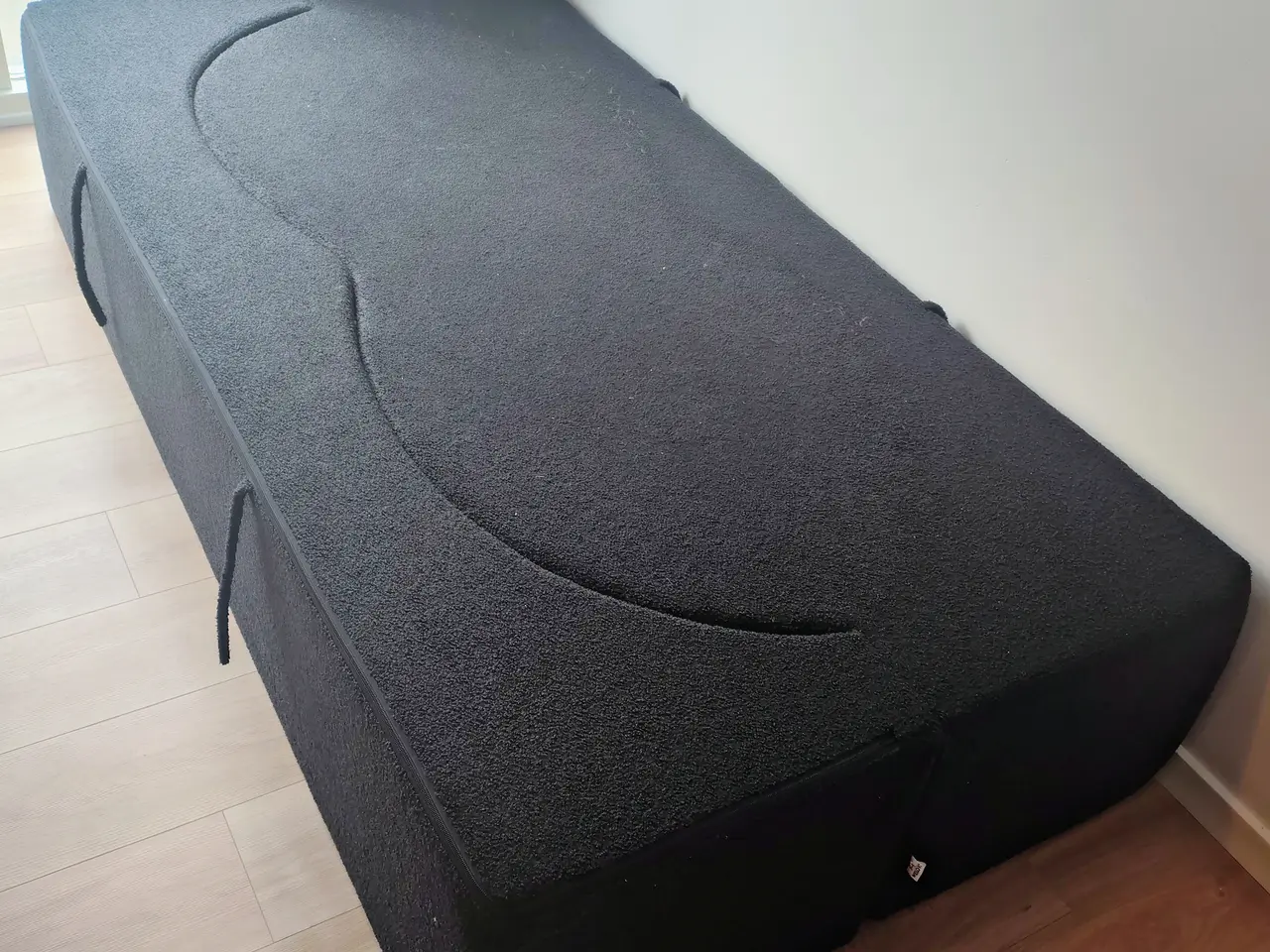 Billede 2 - 🖤 Moderne sovesofa fra Temu – som ny!
