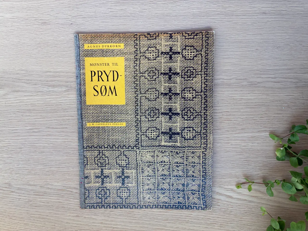 Billede 1 - Mønster til PRYDSØM  af Agnes Dyrkorn