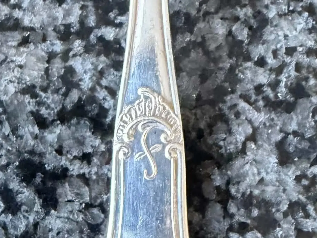 Billede 2 - Saksisk pålægsgaffel i 830 sølv (12 cm) (DG)