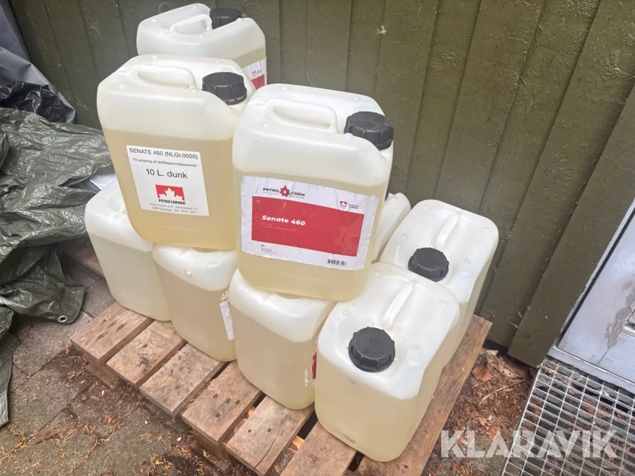Billede 1 - Olie 11stk/10L Petro chem Senate 460