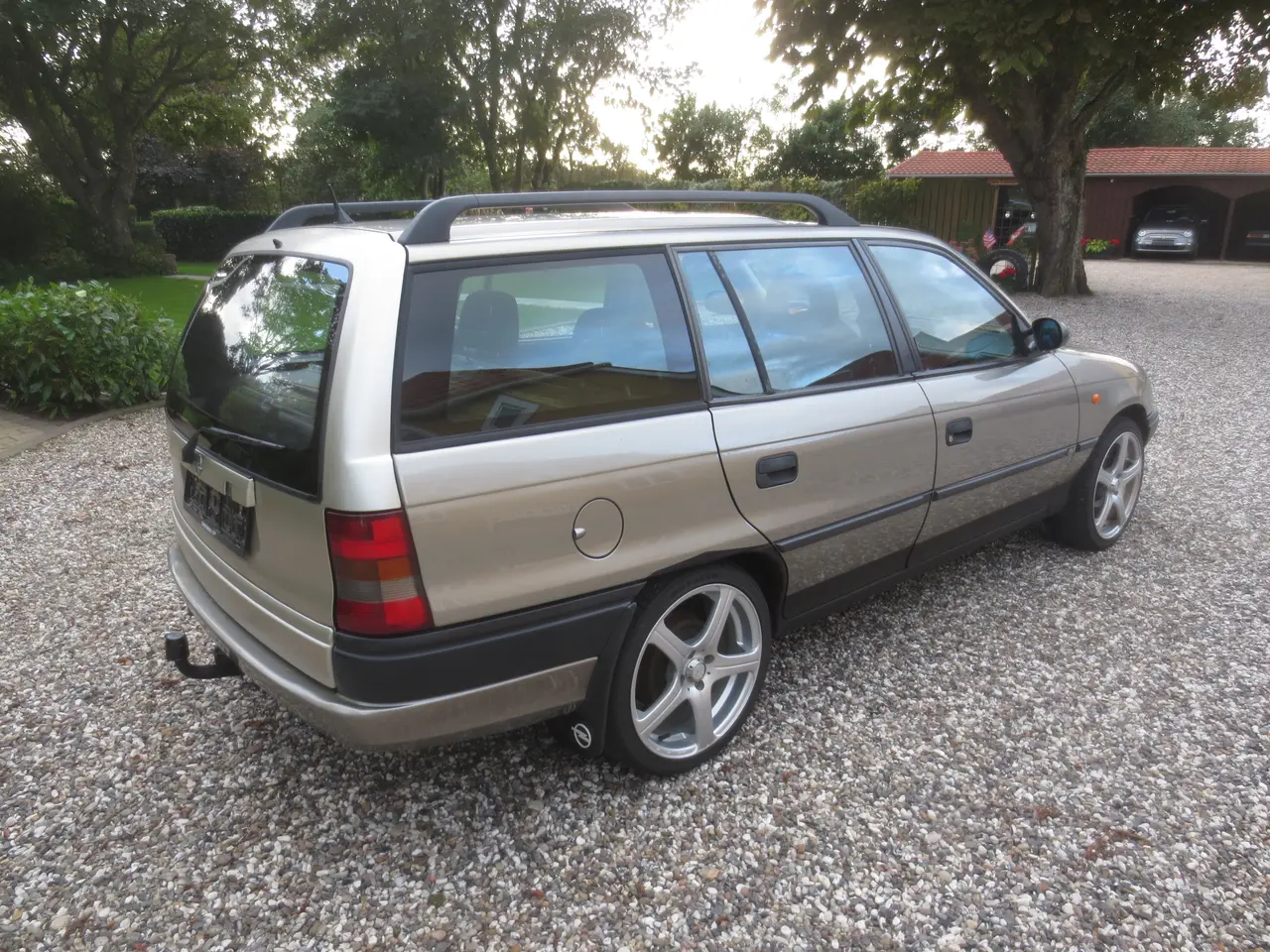 Billede 7 - Pæn Opel Astra 1.8 i St,car 8 års syn.