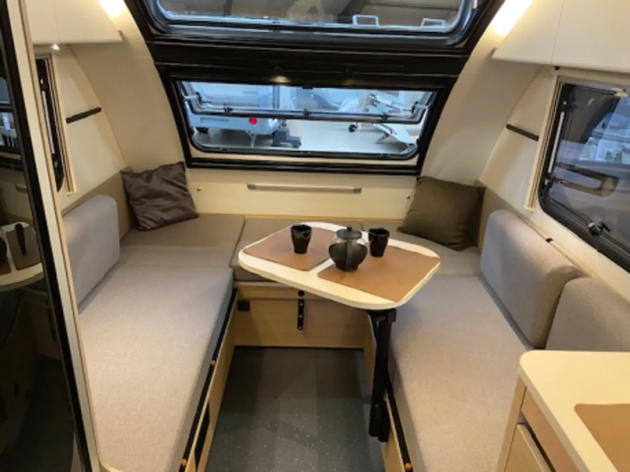 Billede 5 - Adria Action 391 LH Classic