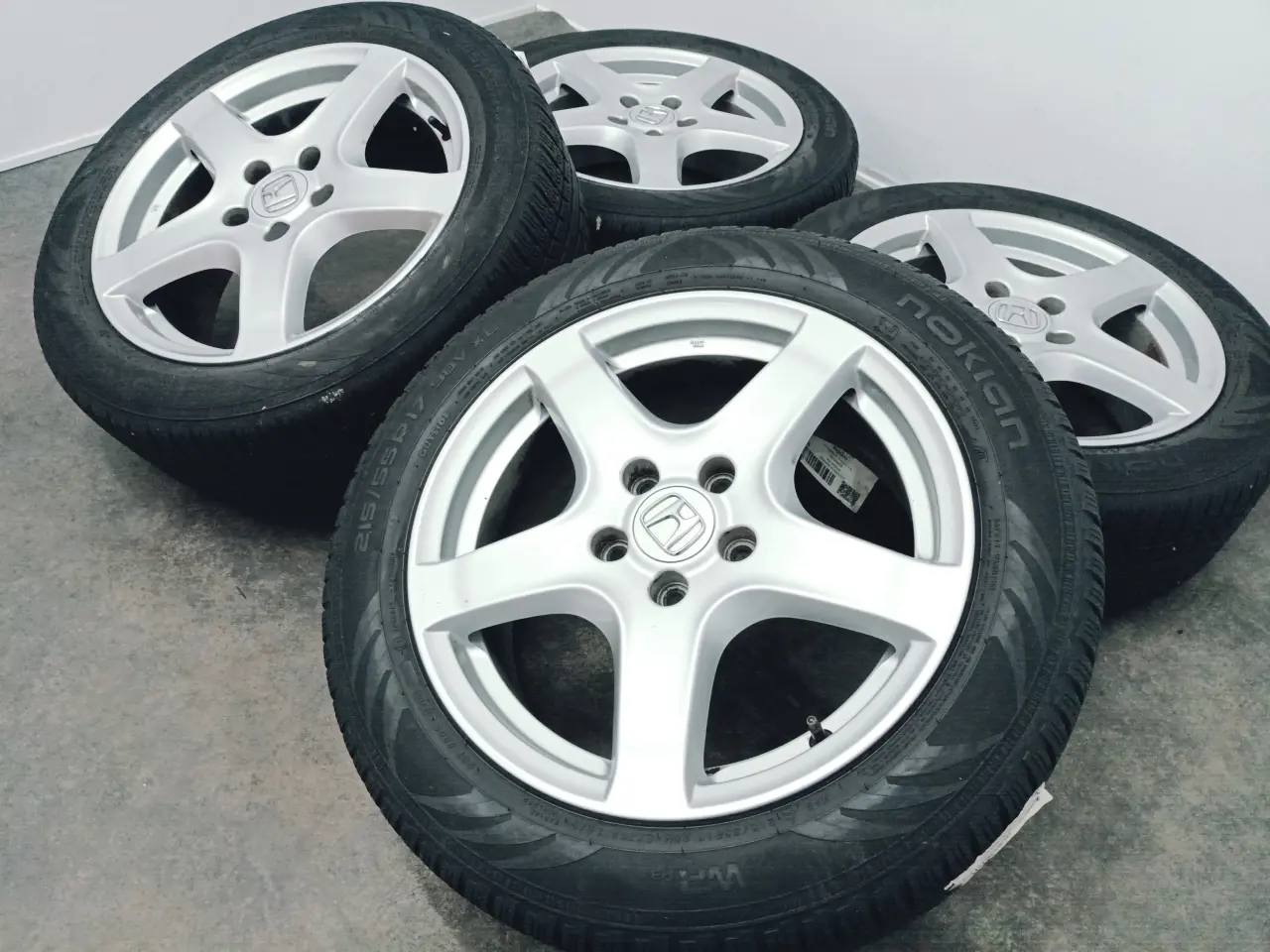 Billede 2 - 5x114,3 17" ET55 nav 64,1ø HONDA vintersæt