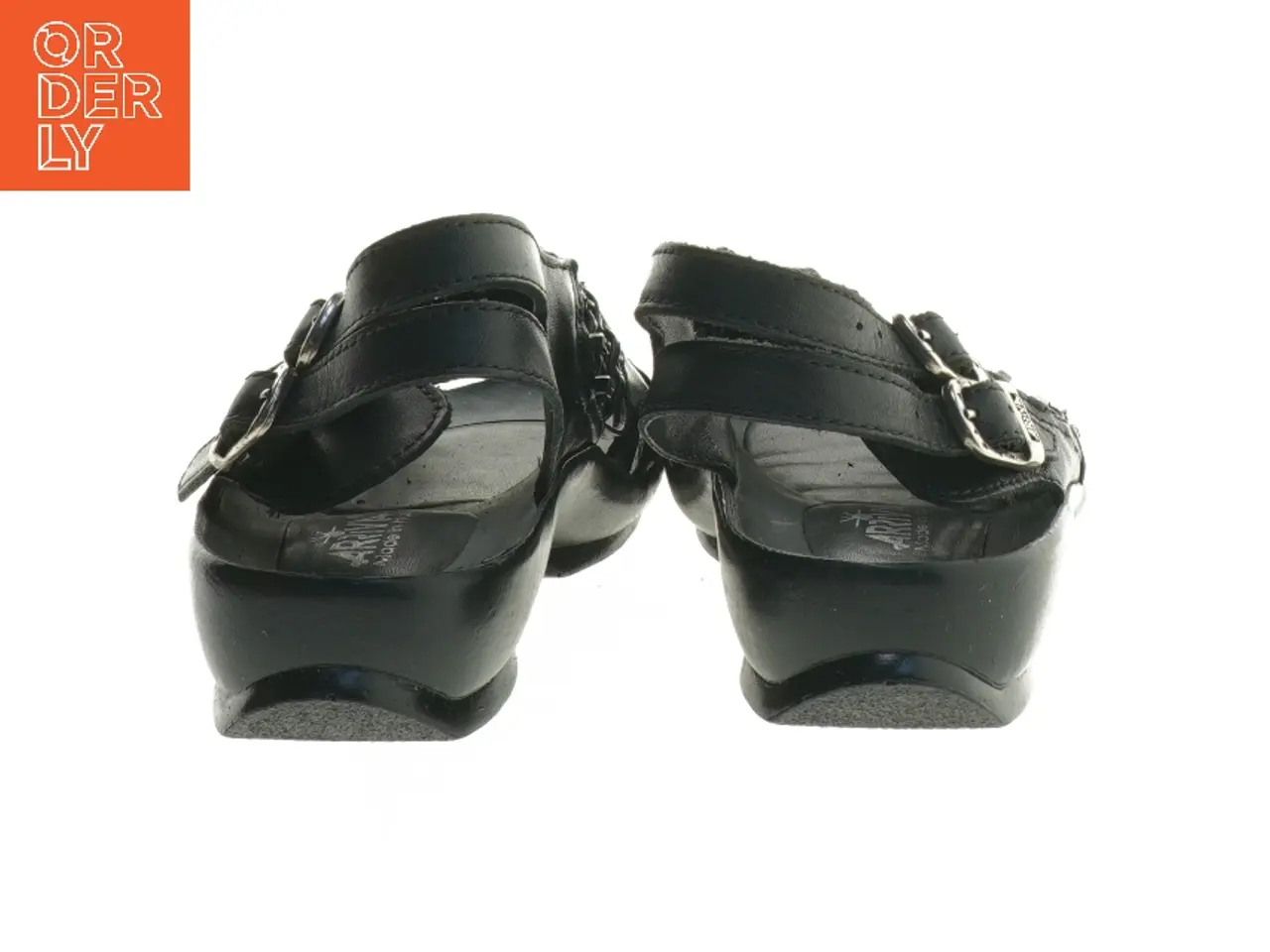 Billede 2 - Sorte sandaler med flettet design fra Ariva (str. 35 )