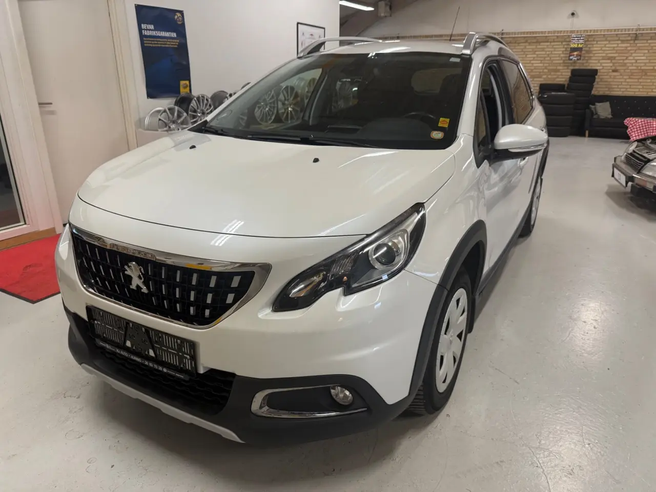 Billede 1 - Peugeot 2008 1,6 BlueHDi 100 Allure