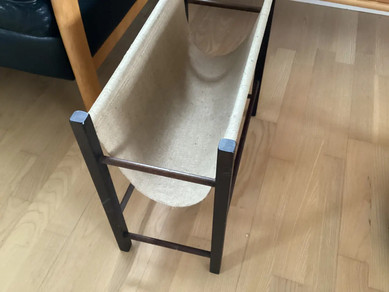 Billede 2 - Avishylde træ med canvas