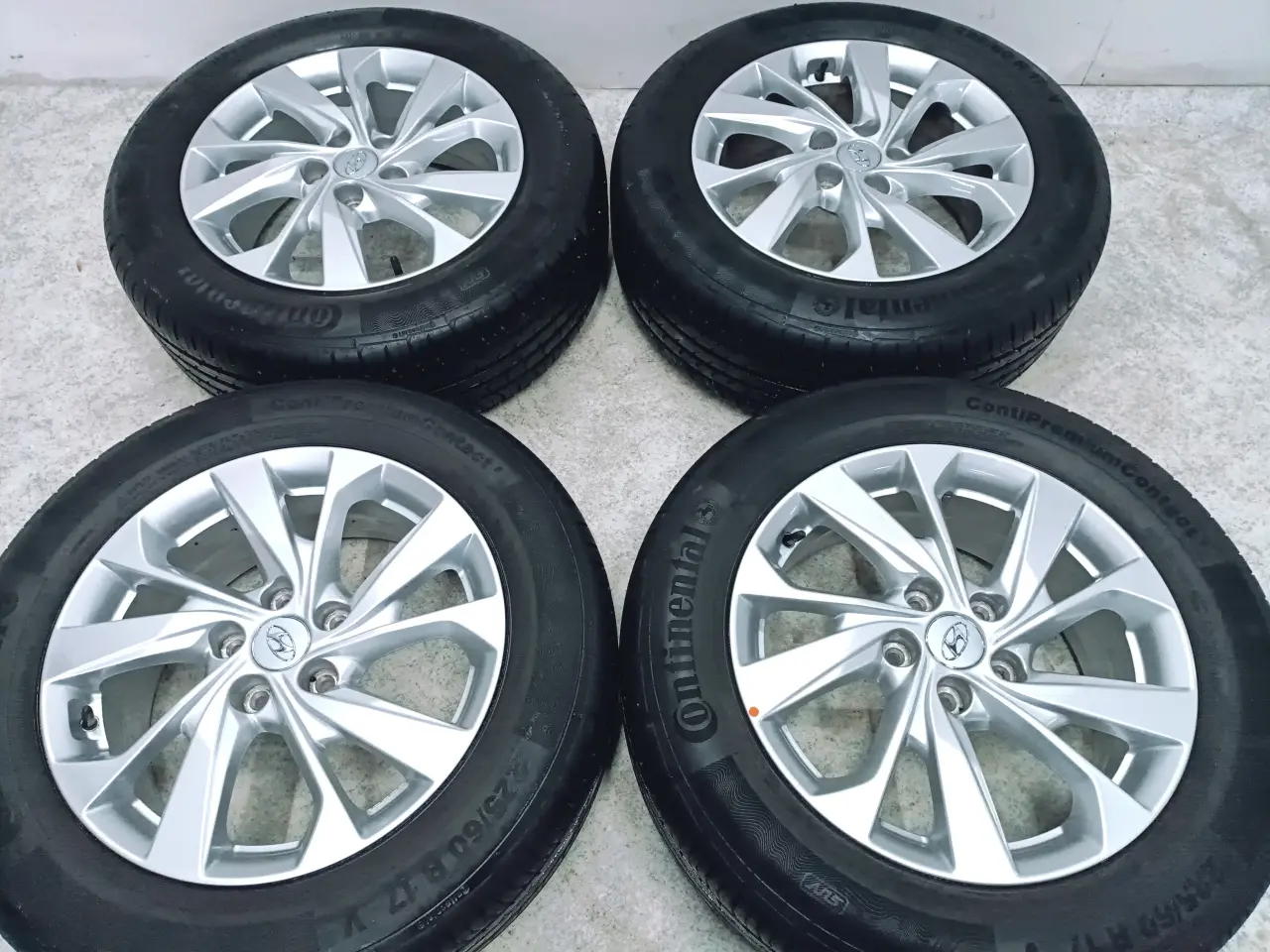 Billede 5 - 5x114,3 17" ET51 nav 67,1ø HYUNDAI sommersæt Demo