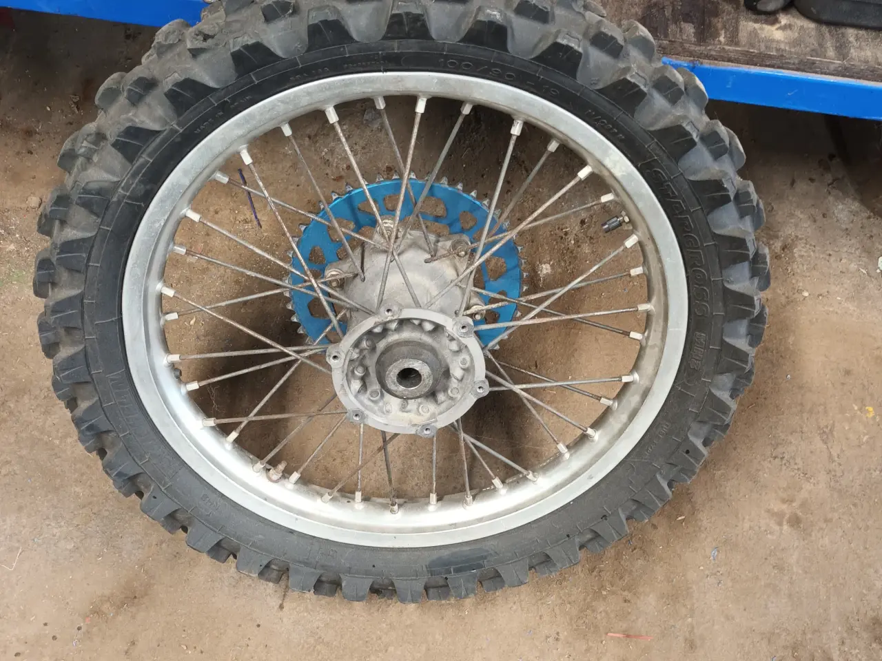 Billede 2 - baghjul til yamaha
