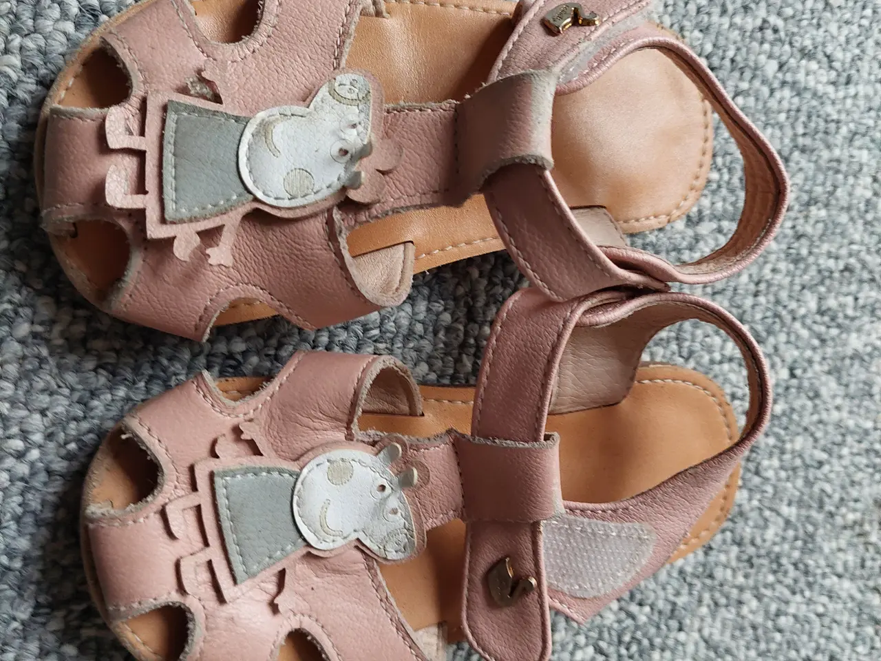 Billede 3 - pige sandaler i lyserød farve str. 24