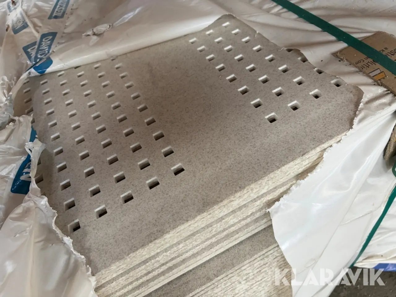 Billede 8 - Akustikgips plader 42 styk