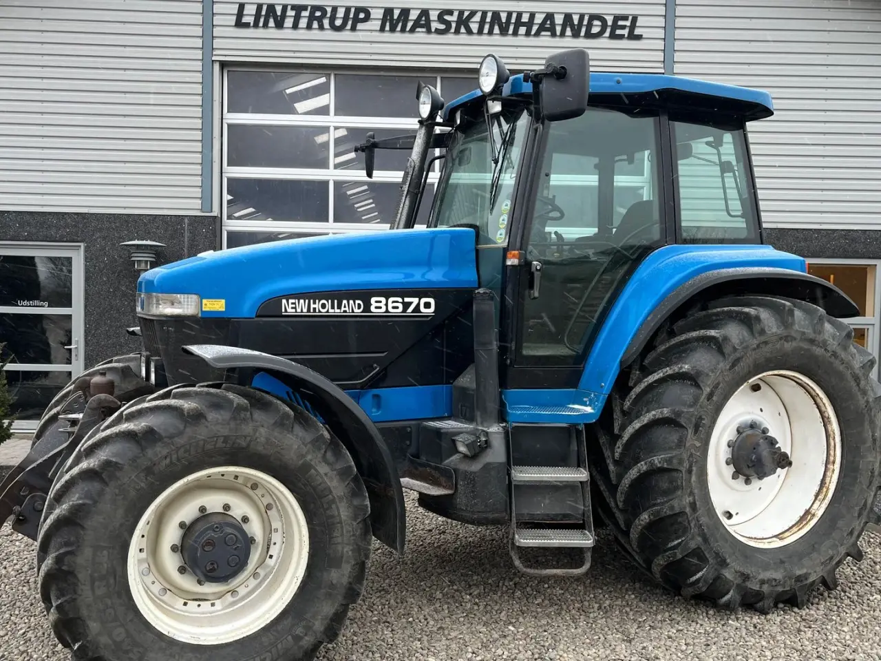 Billede 1 - New Holland 8670 SuperSteer og frontlift