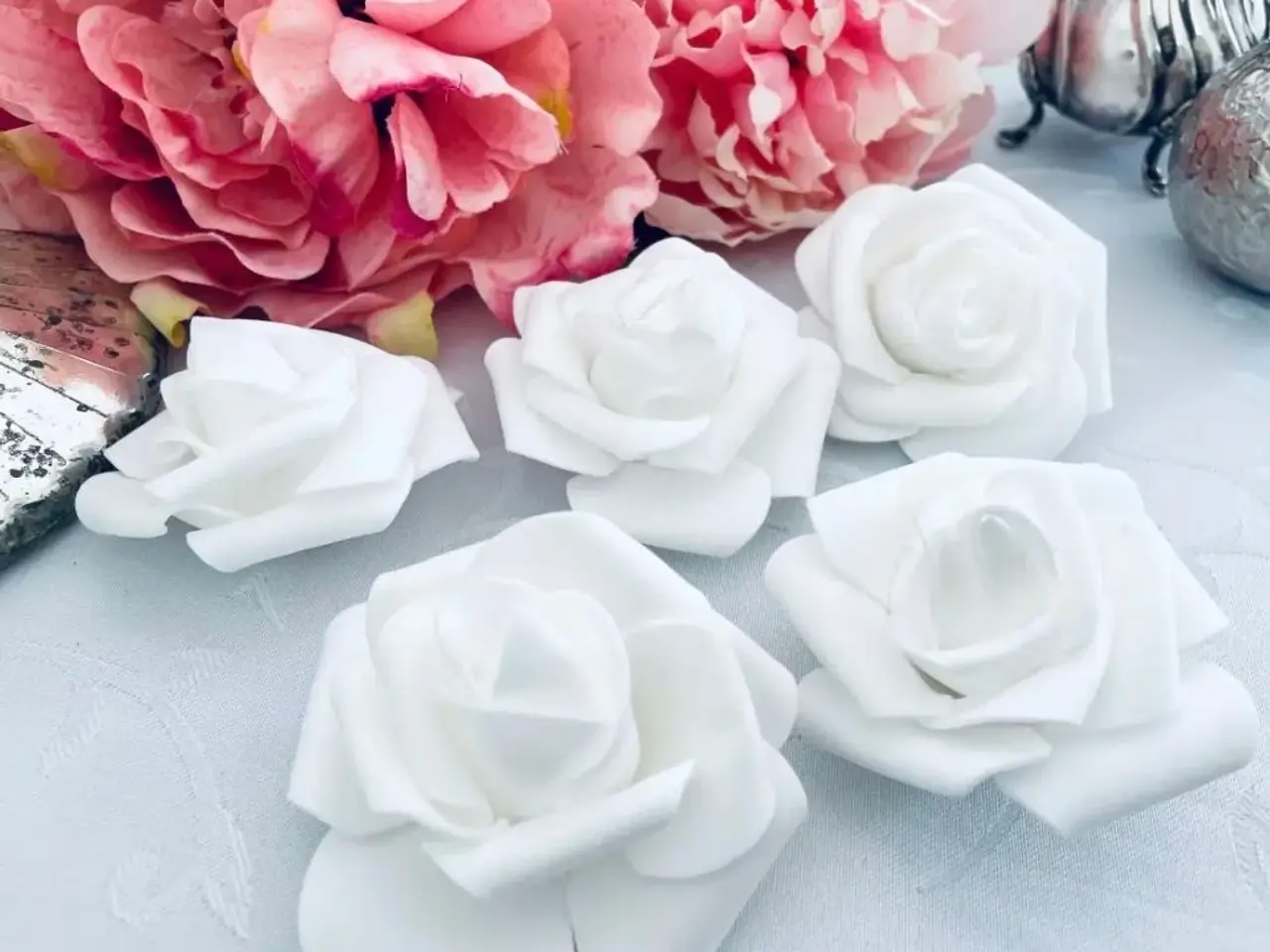 Billede 1 - Roser hvide kunstig blomster 5 stk. 