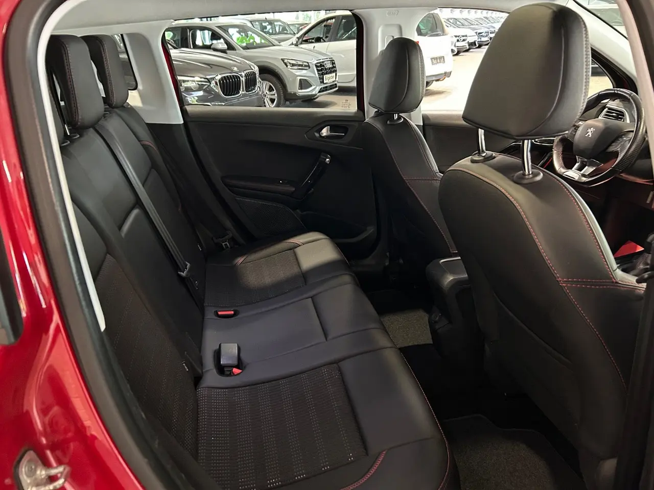 Billede 18 - Peugeot 2008 1,6 BlueHDi 100 GT Line Sky