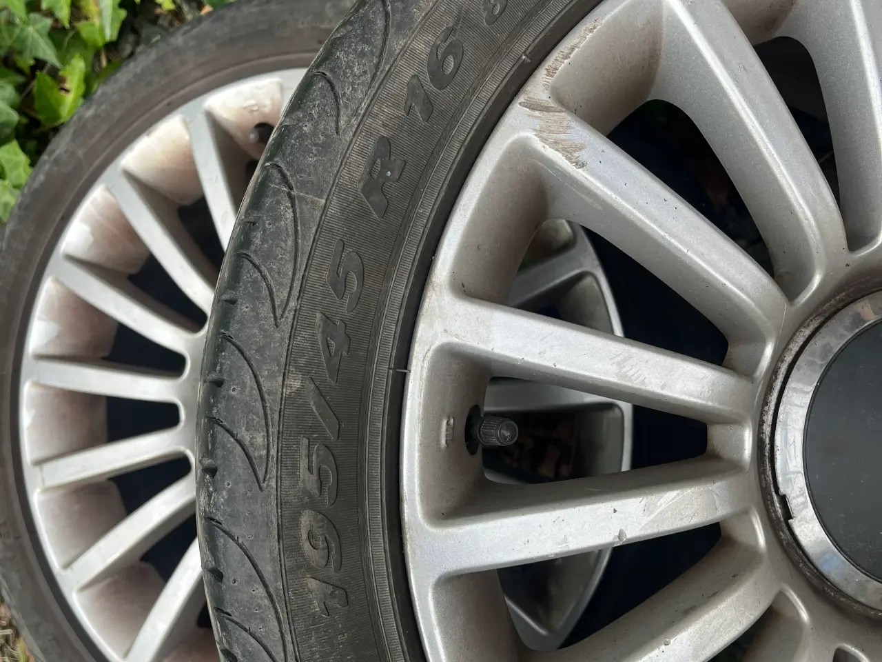 Billede 3 - Fiat 500 alufælge 16”