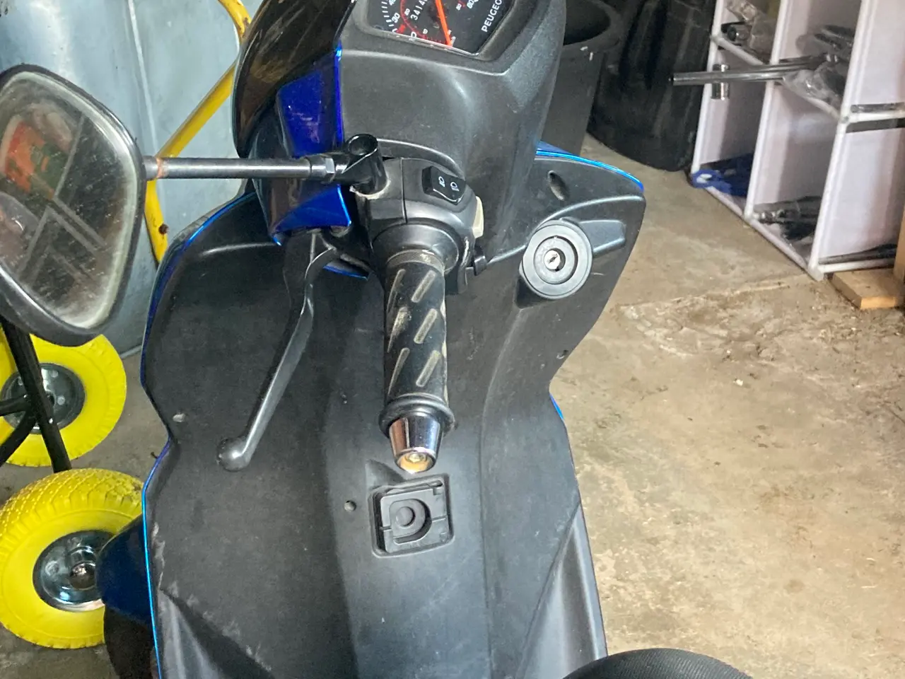 Billede 11 - 30 km Peugeot Kisbee 2EFI Scooter 
