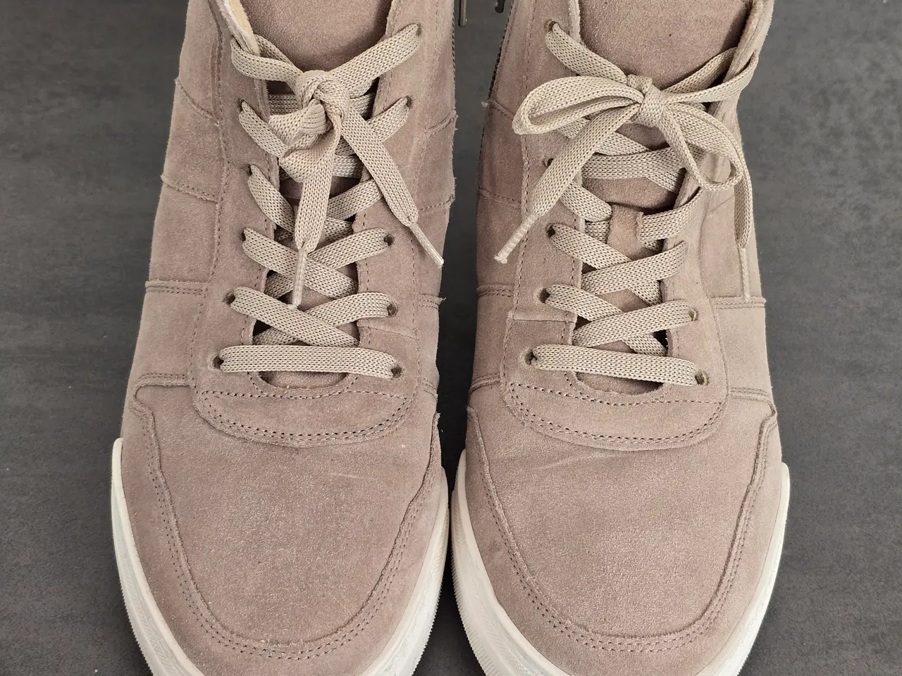 Billede 1 - Beige sneakers fra Gabor str. 38