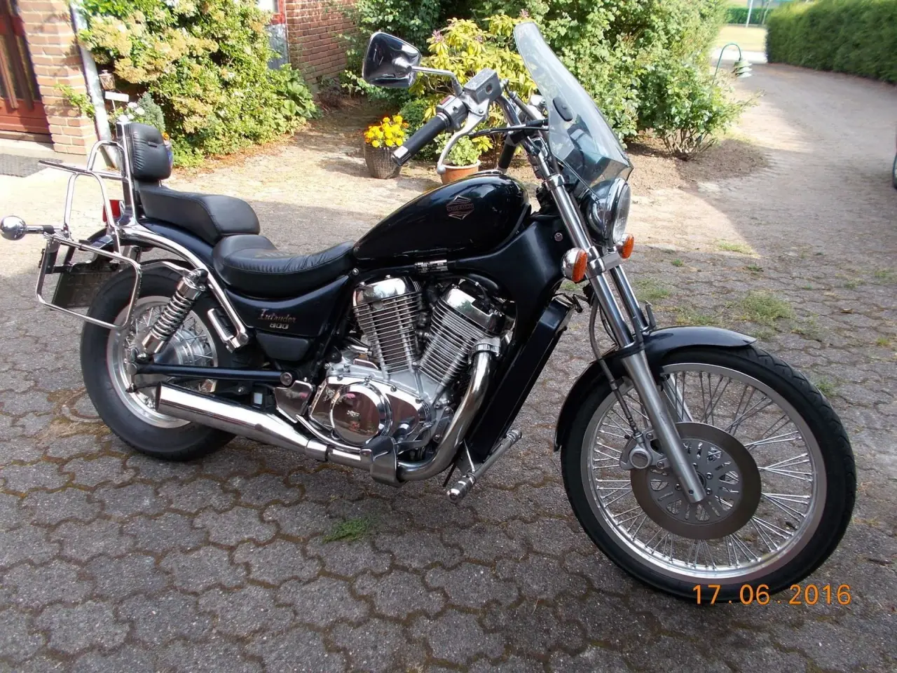 Billede 1 - Suzuki VS 800  Intruder
