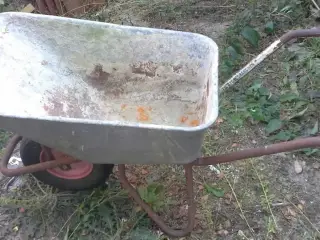 Murer-Bør  Møg-bør  Have-bør  Trillebør