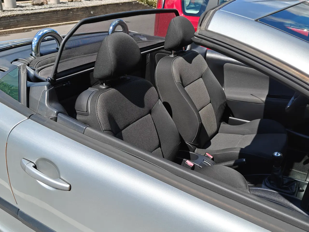 Billede 6 - Velkørende Peugeot 207 cc kr. 2960000