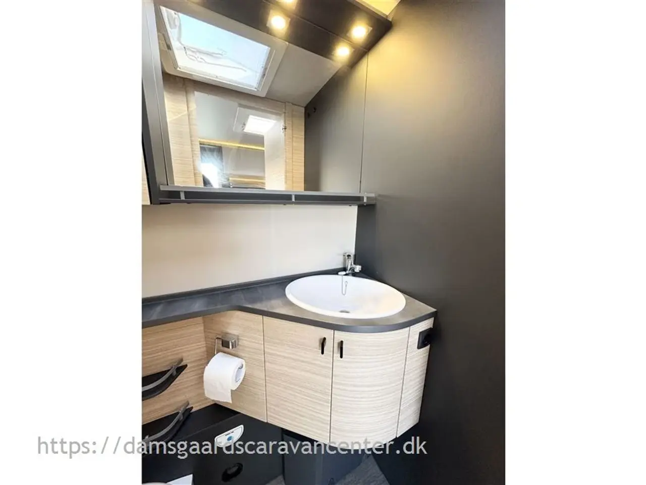 Billede 13 - 2023 - Hobby Maxia 585 UL Enkeltsenge-Combi6E-Gulvtemp.-Mover-Telt-Solsejl