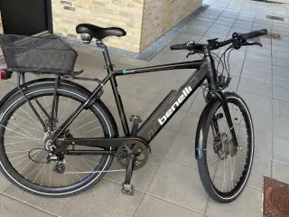 Benelli herre el-cykel