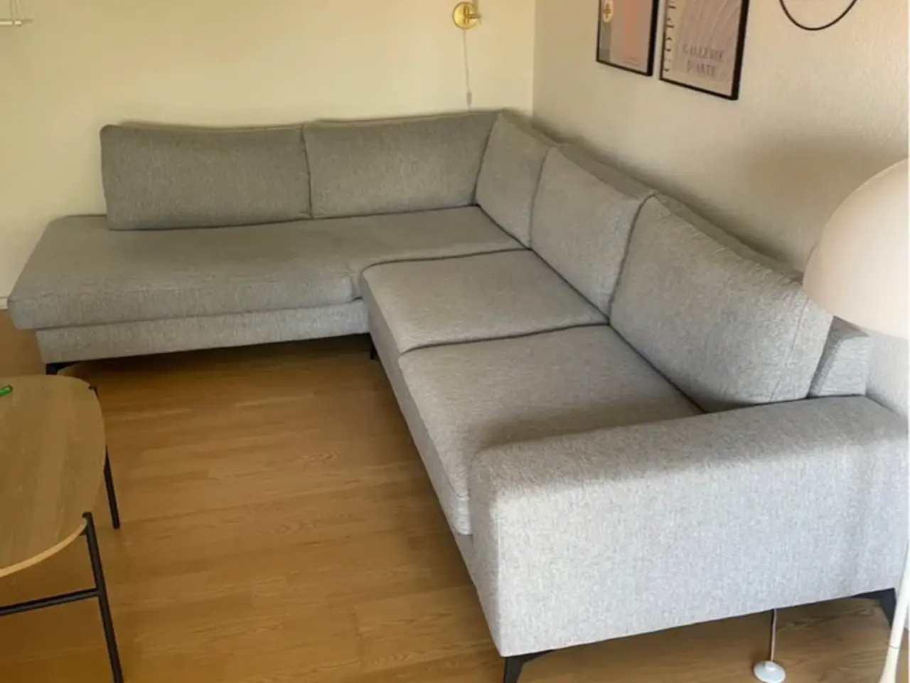 Billede 2 - Chaiselong sofa i grå