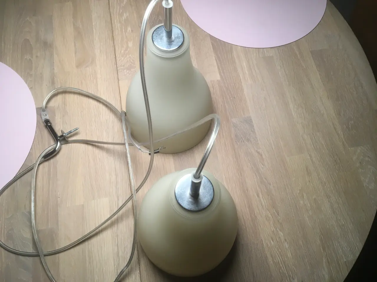 Billede 1 - Pendellamper hvide 2 stk.