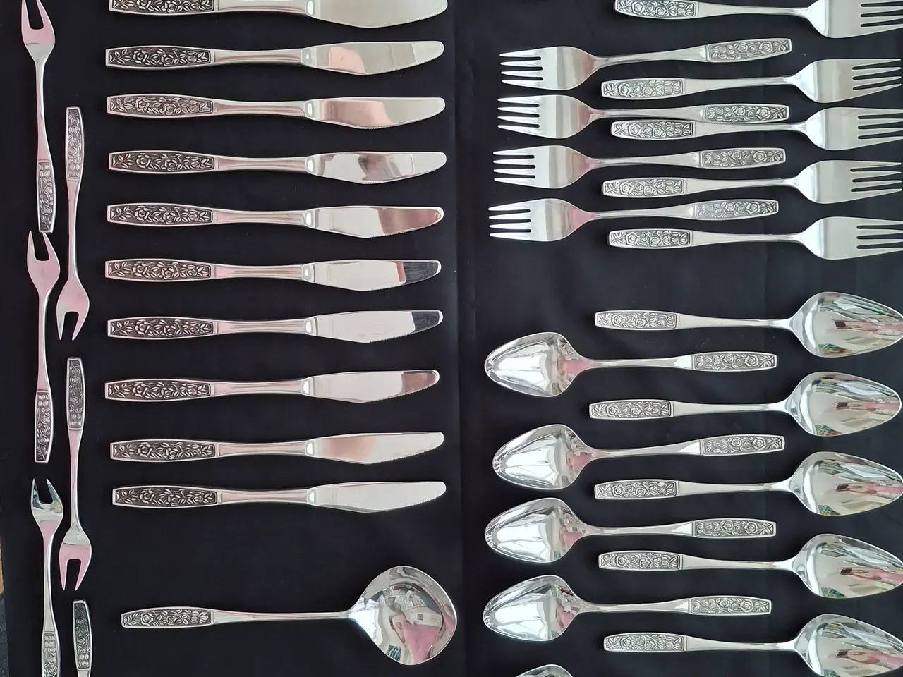 Billede 1 - Rose Petit bestik stainless steel - 80 dele