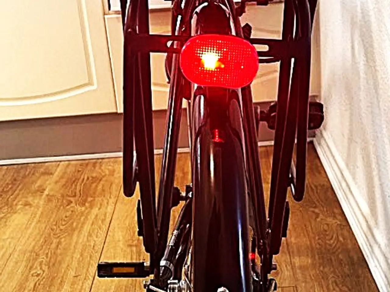 Billede 6 - flot e-fly dame elcykel 28"  7 gear.