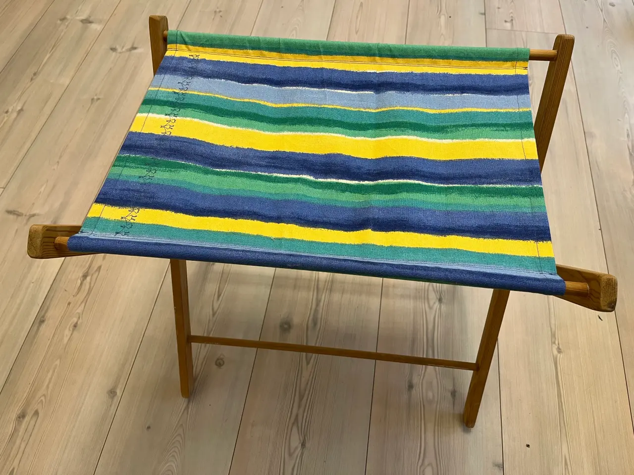 Billede 2 - Vintage puslebord til dukker