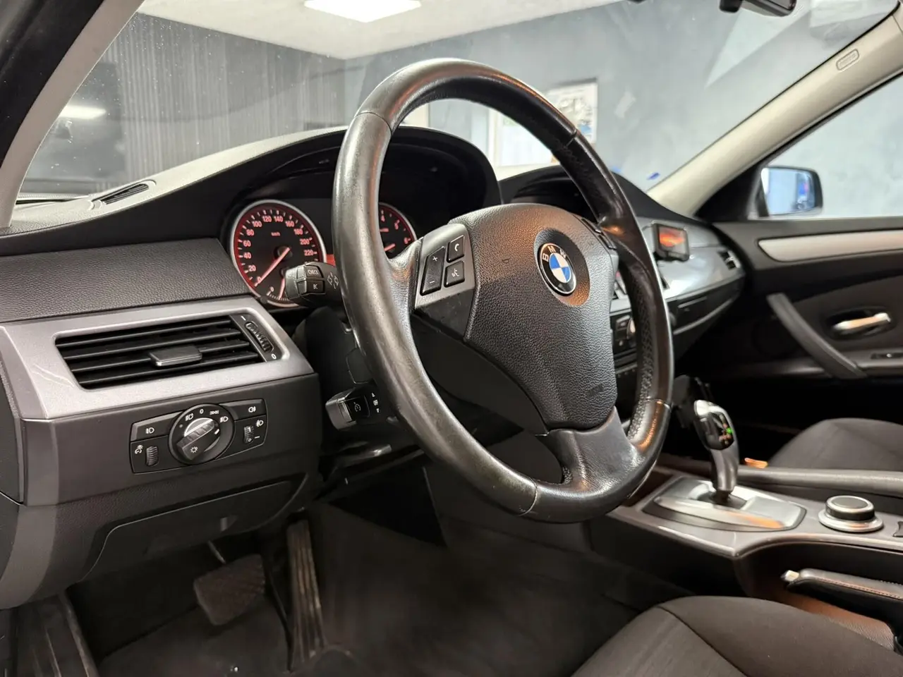 Billede 9 - BMW 525i Touring 2,5 Steptronic 218HK Stc Aut.