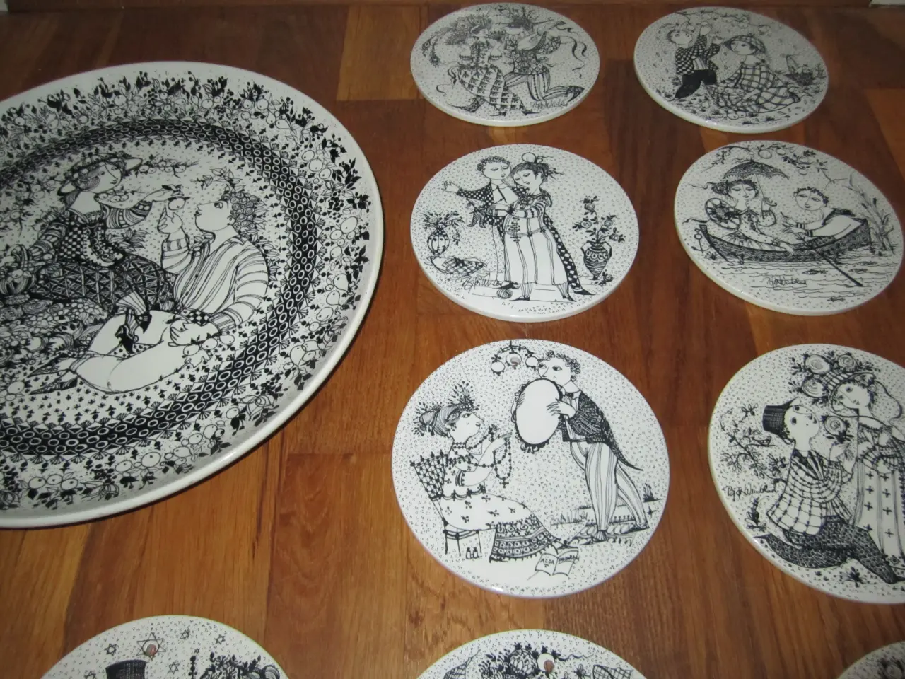 Billede 6 - BYD. Smukt BJØRN WIINBLAD. Fad og Platter.